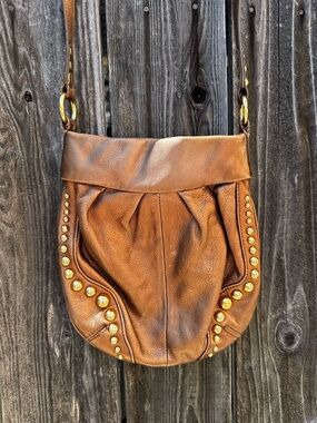 B. Makowsky Luxurious Bronze Brown and Gold Small Leather Crossbody purse